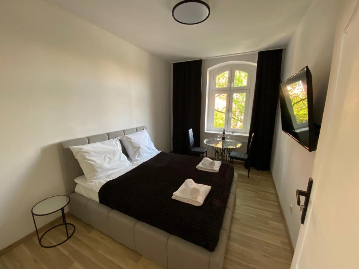 Vip Rooms Apartment Torun Exterior foto