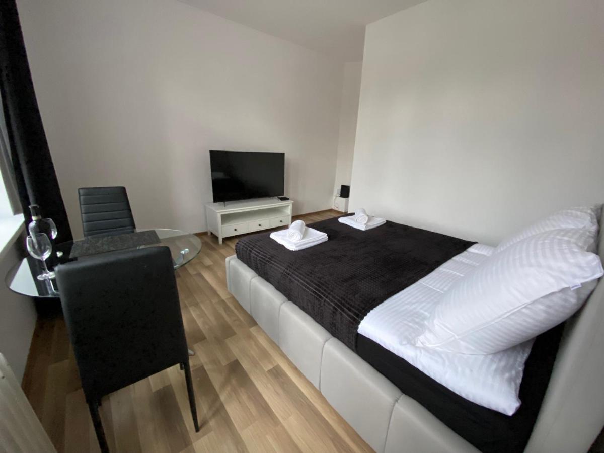 Vip Rooms Apartment Torun Exterior foto